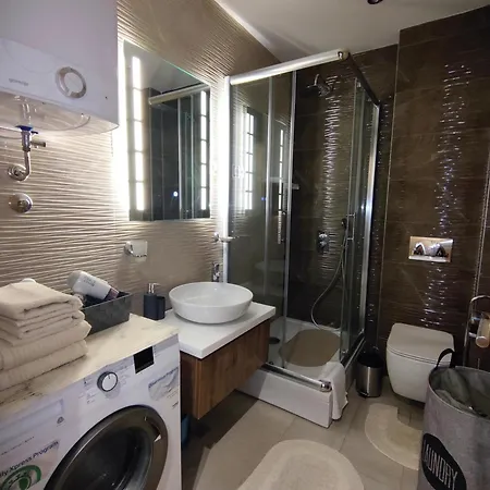 Vidik Snova, Pekovic * 兹拉蒂博尔